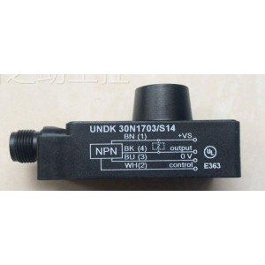 Baumer UNDK 30N1703/S14 Sensor